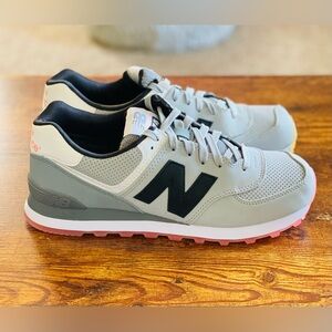 New balance 574 SAA new in original box